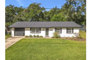 511 W Gardenia Dr, ORANGE CITY