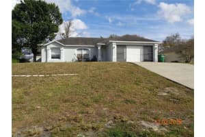 2610 Groveland Ave, DELTONA