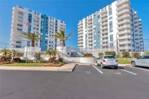 935 N Halifax Ave #106, DAYTONA BEACH