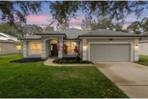 623 Woodford Dr, DEBARY