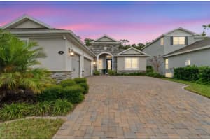 469 Wedgeworth Ln, DELAND