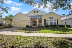 104 Overton Gardens Ln, DELAND