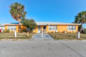 527 Eastwood Ln, DAYTONA BEACH