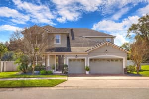 2401 Oxmoor Dr, DELAND