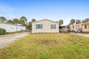 122 Leisure World Dr N, DEBARY