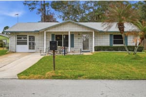 11 Wildwood Dr, EDGEWATER