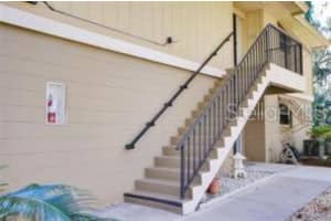 120 Hibiscus Woods Ct #10b, DELTONA