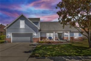 257 Hazeltine Dr, DEBARY