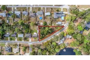 205 Plumosa Rd, DEBARY