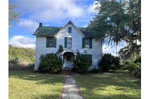 180 E 3rd Ave, PIERSON