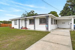 1403 Sharon Dr, DELAND