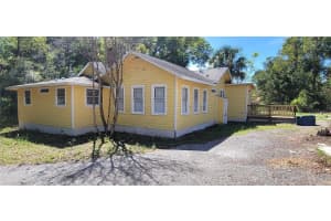 735 Montreville Ave, DELAND