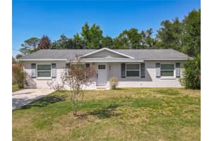 624 W New York Ave, LAKE HELEN