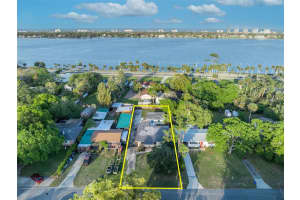 715 Alcazar Ave, ORMOND BEACH 715 Alcazar Ave, ORMOND BEACH