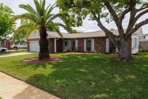 2948 Lantern Dr, SOUTH DAYTONA