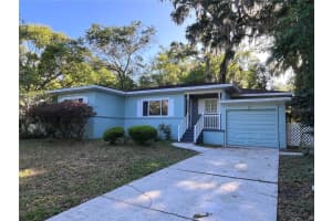 12 S University Cir, DELAND