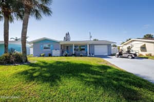 40 Aqua Vista Dr, ORMOND BEACH 40 Aqua Vista Dr, ORMOND BEACH