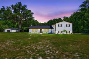 155 E Country Circle Dr E, PORT ORANGE
