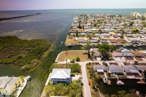 6374 Boatyard Dr, HUDSON 6374 Boatyard Dr, HUDSON