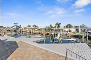 13404 Lisa Dr, HUDSON