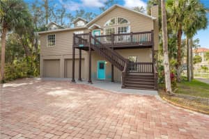 8711 Betty St, PORT RICHEY
