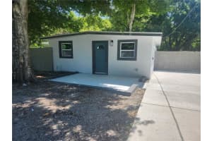 825 Lincoln Ave, TARPON SPRINGS