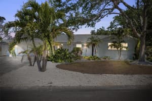 10001 S Yacht Club Dr, TREASURE ISLAND