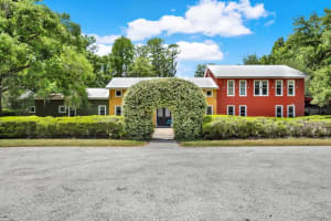 4541 School Rd, LAND O LAKES