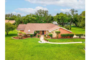 8393 Delaware Dr, WEEKI WACHEE