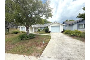 12406 Cobble Stone Dr, HUDSON