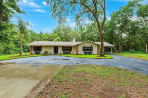 22460 Chenoak Rd, BROOKSVILLE