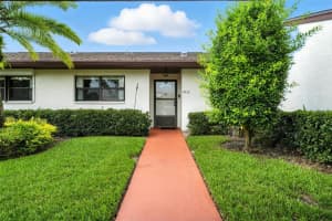 7933 Radcliffe Cir, PORT RICHEY