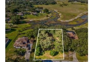 1051 Cambay Ln, SPRING HILL