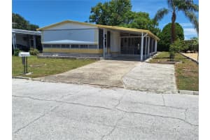 7309 Blue Lake Dr, HUDSON