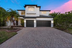 6651 38th Ln E, SARASOTA