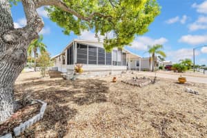 7301 Osage Dr, HUDSON