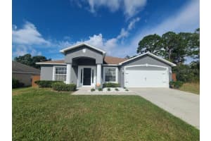 6425 Grapewood Rd, SPRING HILL