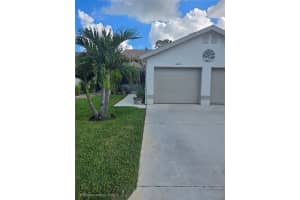 8222 Leafy Ct, PORT RICHEY