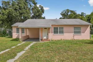 1115 N Betty Ln, CLEARWATER