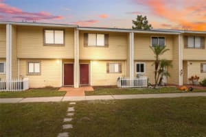 22707 Watersedge Blvd #57, LAND O LAKES