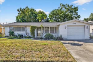 5352 Mosaic Dr, HOLIDAY