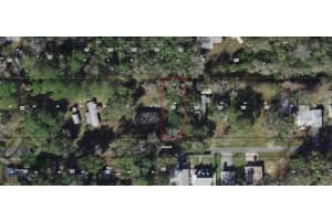 9399 E Briar Ct, INVERNESS