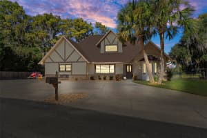 1425 S Homestead Pt, INVERNESS
