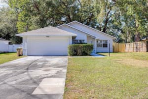 40021 Parkinsonia St, LADY LAKE