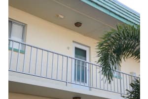 2001 Greenbriar Blvd #13, CLEARWATER