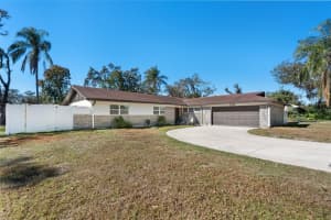 7124 Wrenwood Cir, TAMPA