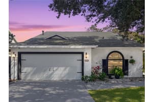 7815 Geneva Ln, SARASOTA