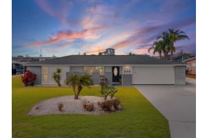 12809 4th Isle, HUDSON