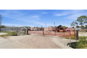 14137 Old Dixie Hwy, HUDSON