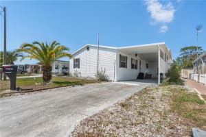 5205 Botany Dr, HOLIDAY 5205 Botany Dr, HOLIDAY